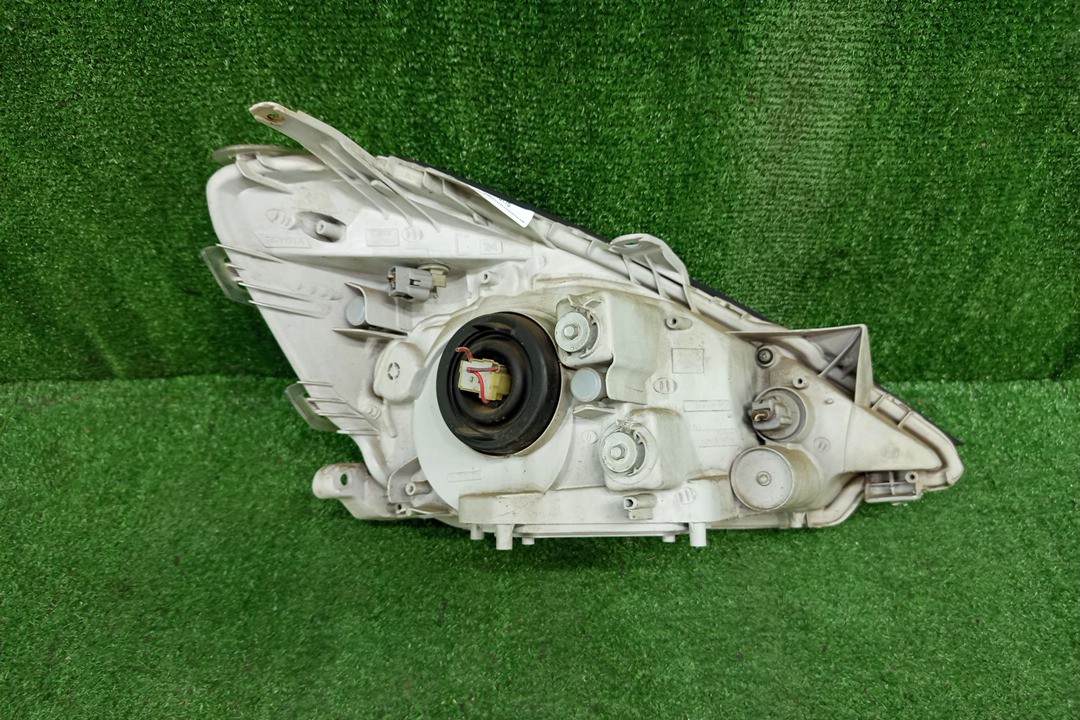 Фара левая передняя TOYOTA ALLION ZZT240, NZT240, AZT240, ZZT245 3 ракурс