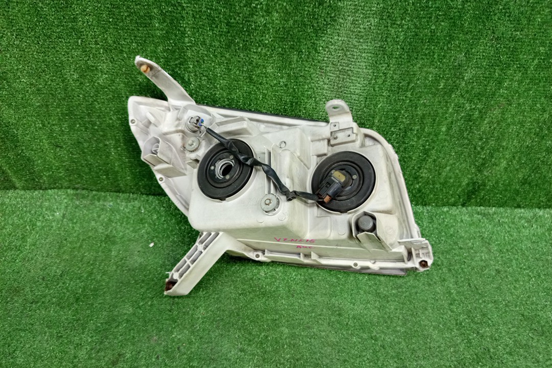 Фара левая передняя TOYOTA HILUX SURF RZN215W, KDN215W, TRN215W, GRN215W, VZN215W 2 ракурс