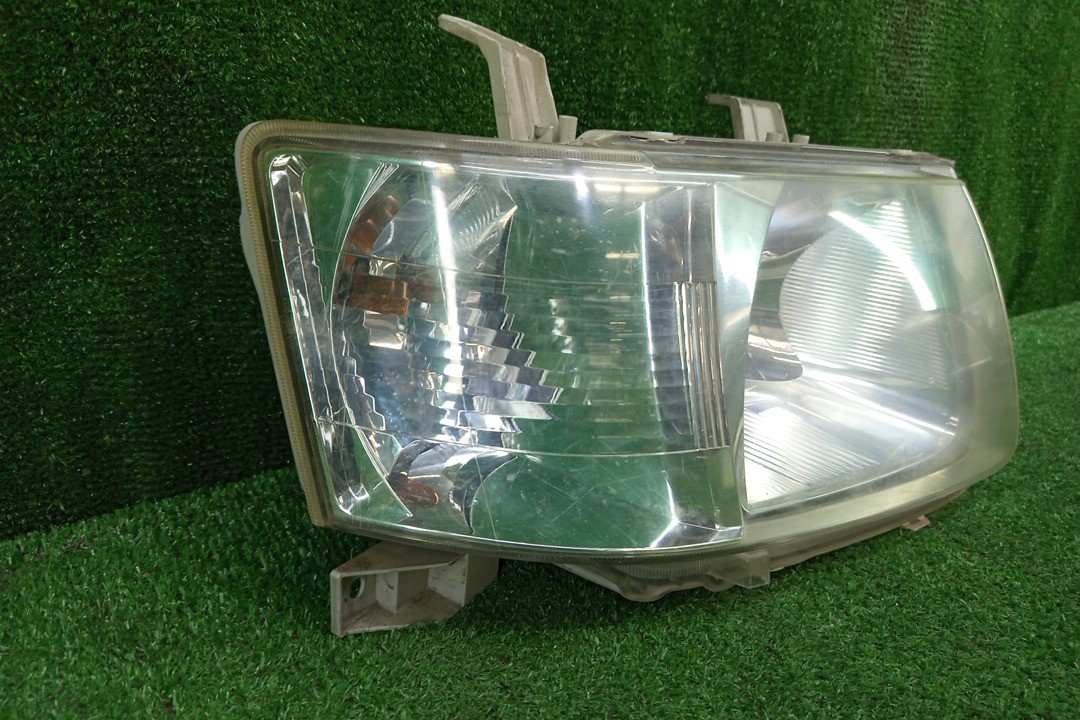 Фара правая передняя TOYOTA SUCCEED NCP51V, NCP58G, NCP55V, NCP50V, NCP59G, NLP51 2 ракурс