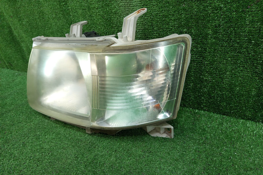 Фара левая передняя TOYOTA SUCCEED NCP51V, NCP58G, NCP55V, NCP50V, NCP59G, NLP51 2 ракурс