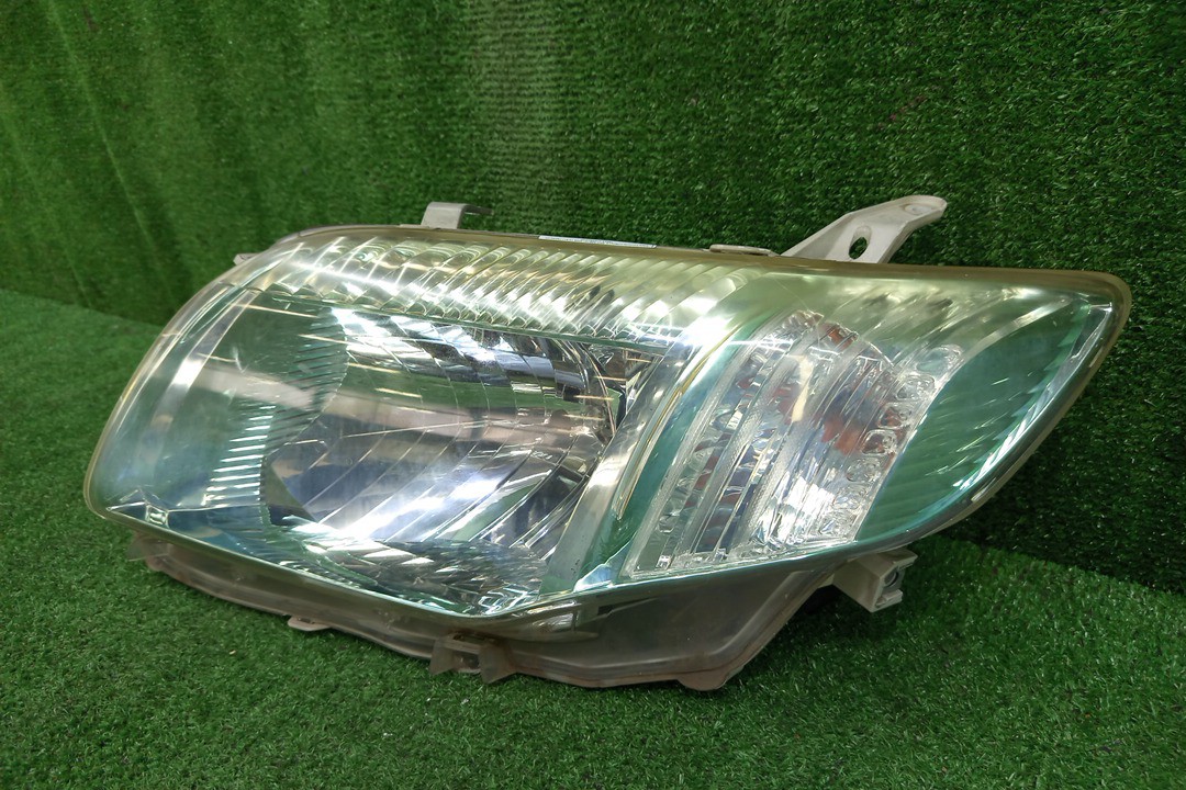 Фара левая передняя TOYOTA AXIO, COROLLA FIELDER, COROLLA  AXIO, FIELDER NZE141, NZE144, ZRE142, ZRE144, ZRE144G, ZRE142G, NZE144G, NZE141G 2 ракурс