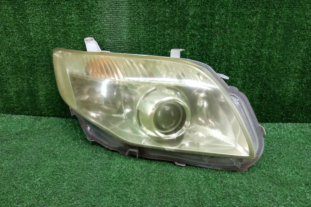 Фара правая передняя TOYOTA AXIO, COROLLA FIELDER, COROLLA  AXIO, FIELDER NZE141, NZE144, ZRE142, ZRE144, ZRE144G, ZRE142G, NZE144G, NZE141G 1 ракурс