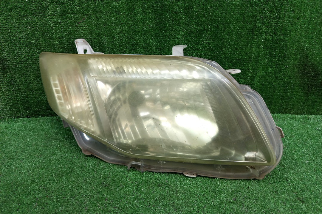 Фара правая передняя TOYOTA AXIO, COROLLA FIELDER, COROLLA  AXIO, FIELDER NZE141, NZE144, ZRE142, ZRE144, ZRE144G, ZRE142G, NZE144G, NZE141G 1 ракурс