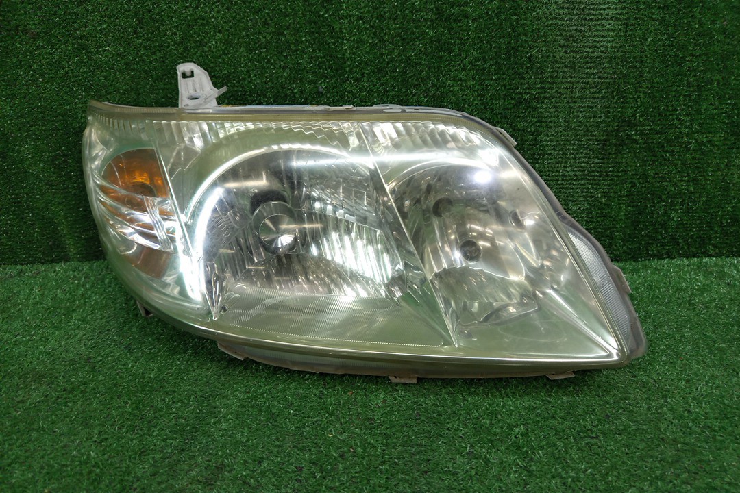Фара правая передняя TOYOTA COROLLA, COROLLA FIELDER ZZE124, NZE121, NZE120, ZZE122, NZE124, CE121, NZE121G, ZZE123G, ZZE124G, ZZE122G, NZE124G , 1NZ-FE, 1ZZ-FE 1 ракурс