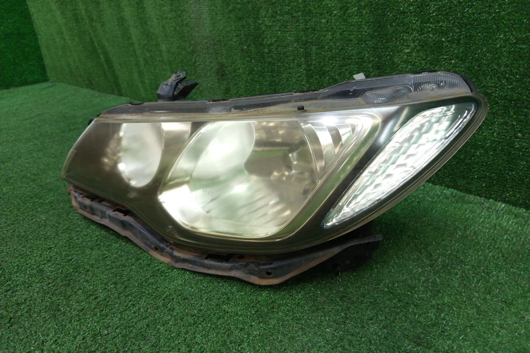 Фара левая передняя HONDA CIVIC FD2, FD1, FD3 2 ракурс
