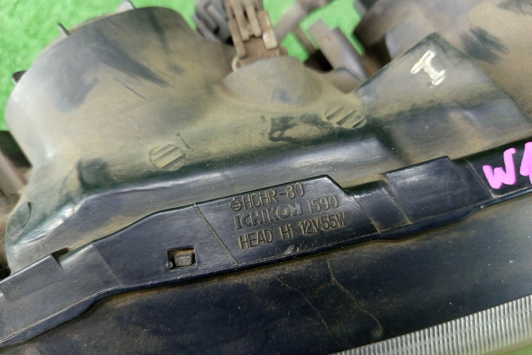 Фара правая передняя NISSAN AVENIR, EXPERT W11, PNW11, PW11, RW11, VW11, VNW11 4 ракурс