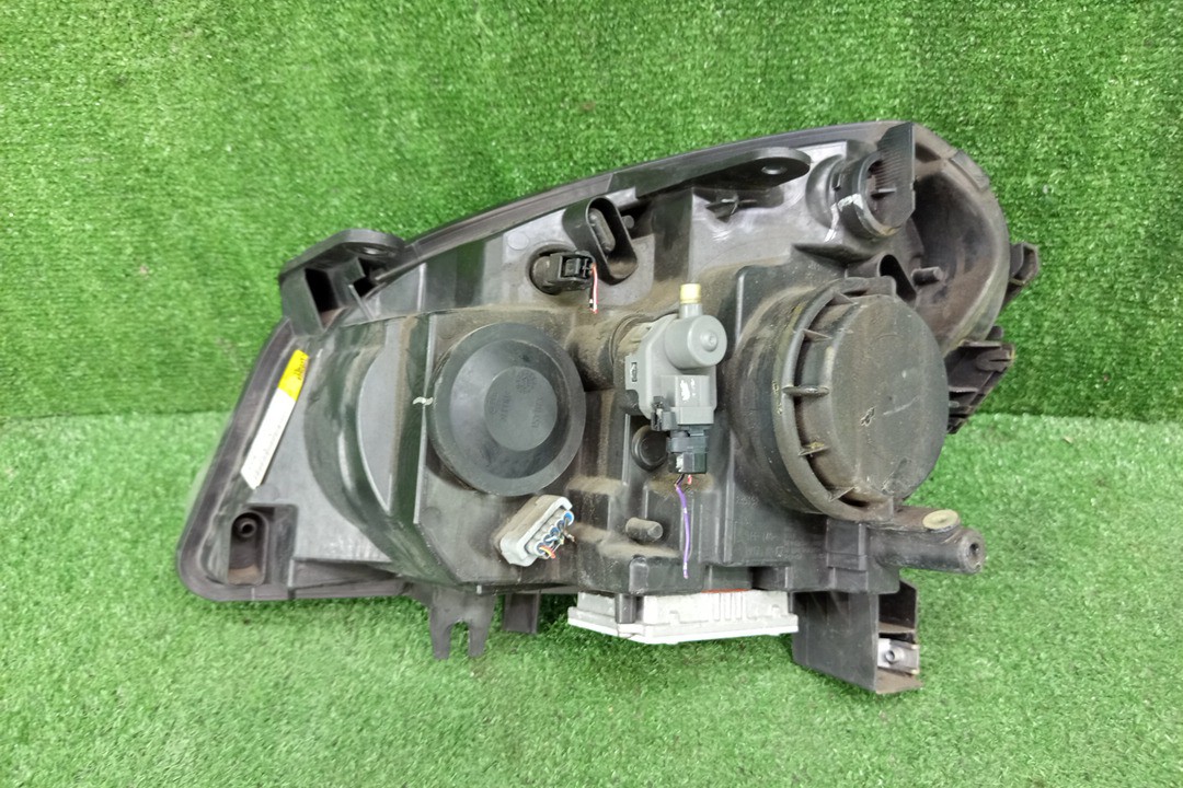 Фара правая передняя NISSAN DUALIS J10, KNJ10, KJ10, NJ10 3 ракурс Фара правая передняя NISSAN DUALIS J10, KNJ10, KJ10, NJ10 3 ракурс