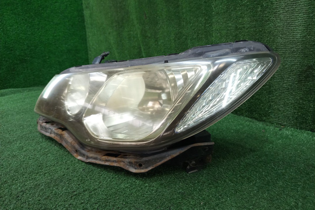 Фара левая передняя HONDA CIVIC FD2, FD1, FD3 2 ракурс
