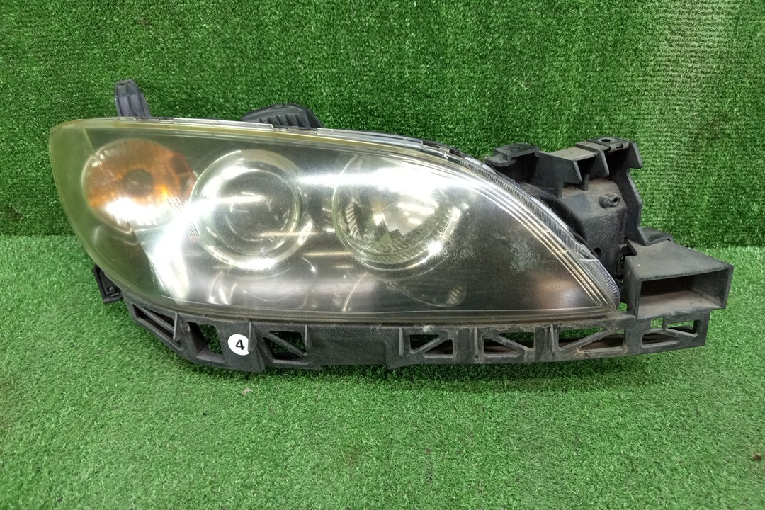 Фара правая передняя MAZDA AXELA, MAZDA 3, 3 BK5P, BK3P, BKEP, BK SEDAN 1 ракурс