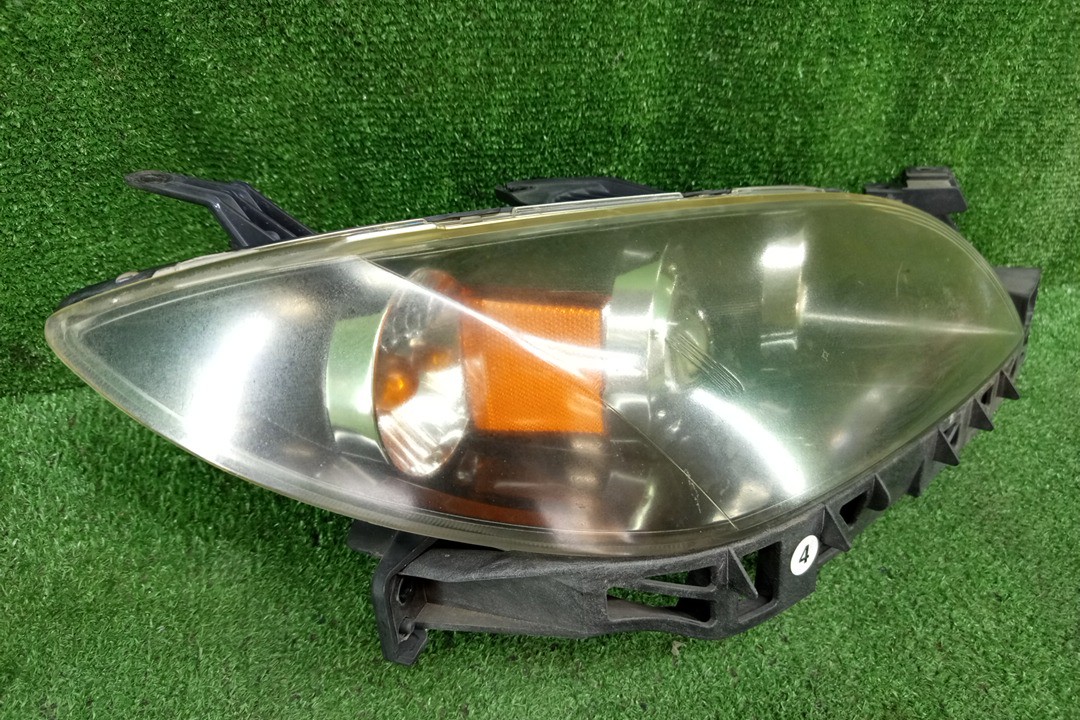 Фара правая передняя MAZDA AXELA, MAZDA 3, 3 BK5P, BK3P, BKEP, BK SEDAN 2 ракурс