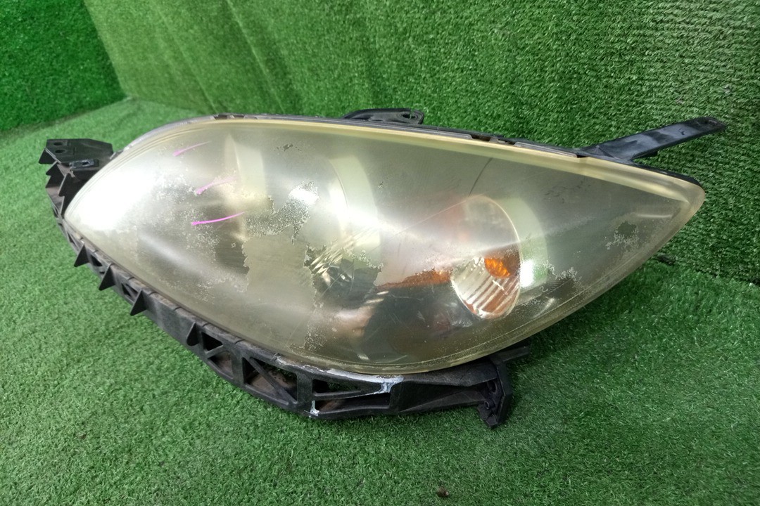 Фара левая передняя MAZDA AXELA, MAZDA 3, 3 BK5P, BK3P, BKEP, BK WAGON 2 ракурс