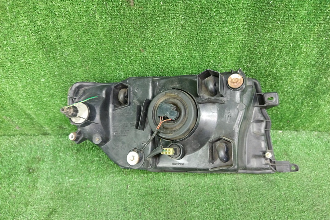 Фара левая передняя MITSUBISHI PAJERO IO H76W, H66W, H67W, H77W 3 ракурс