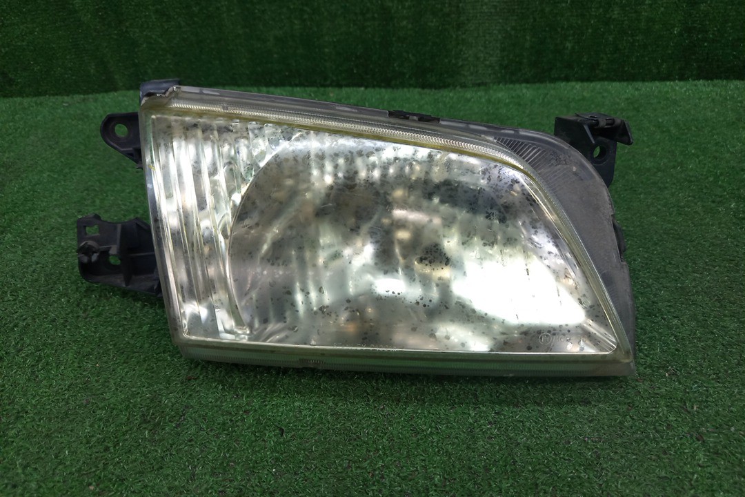 Фара правая передняя MAZDA DEMIO DW3W, DW5W 1 ракурс