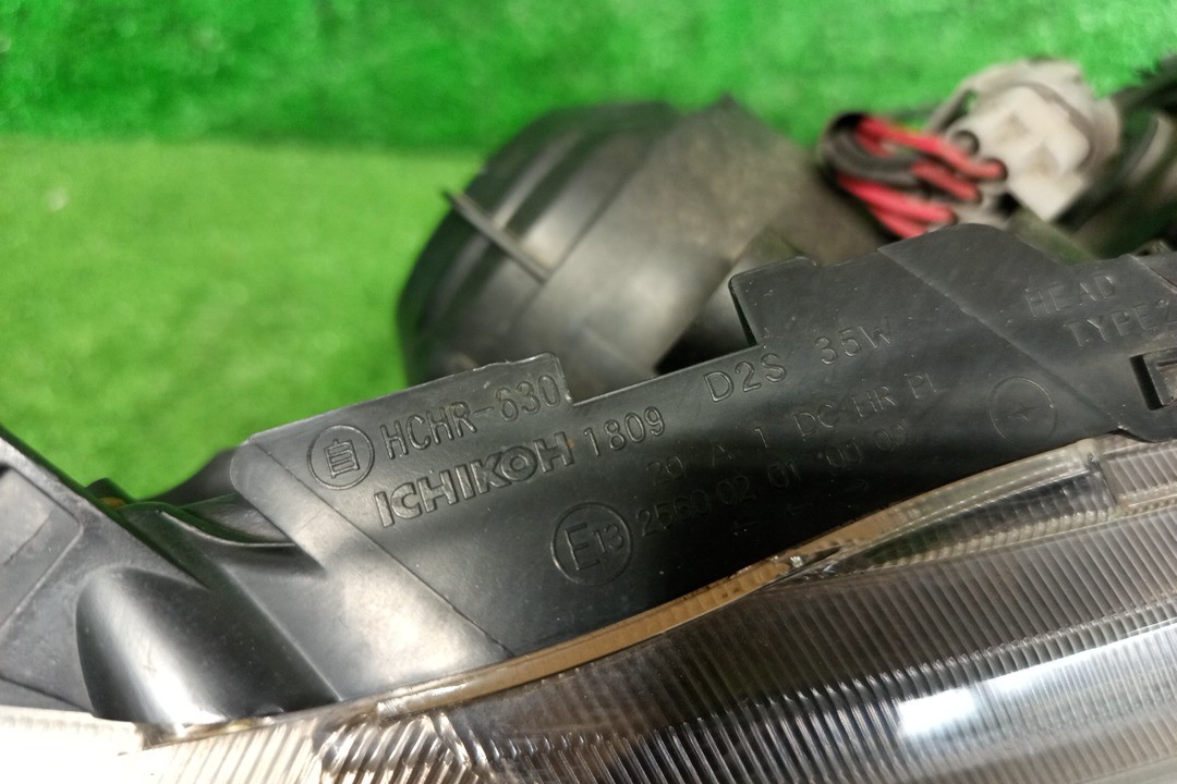 Фара правая передняя SUBARU IMPREZA GH6, GH7, GH8, GH2, GE3, GH3, GE2, GE6, GE7 4 ракурс