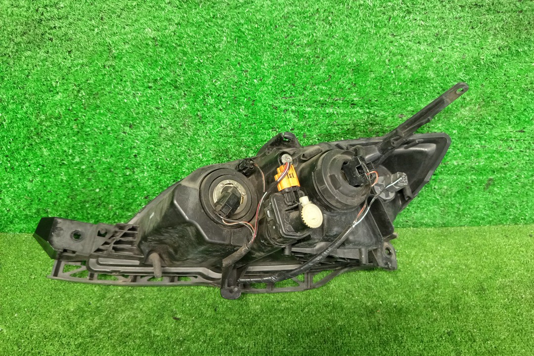 Фара правая передняя MAZDA AXELA, MAZDA 3, 3 BK5P, BK3P, BKEP, BK WAGON 3 ракурс