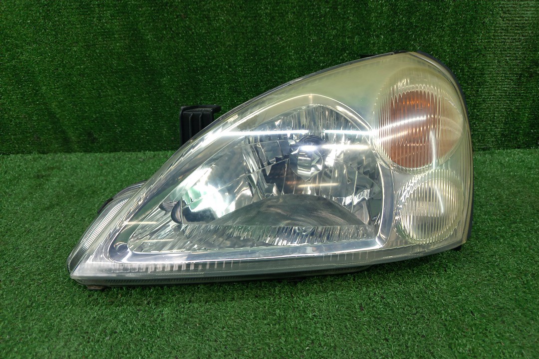 Фара левая передняя SUZUKI AERIO RC51S, RB21S, RA21S, RD51S 1 ракурс Фара левая передняя SUZUKI AERIO RC51S, RB21S, RA21S, RD51S 1 ракурс