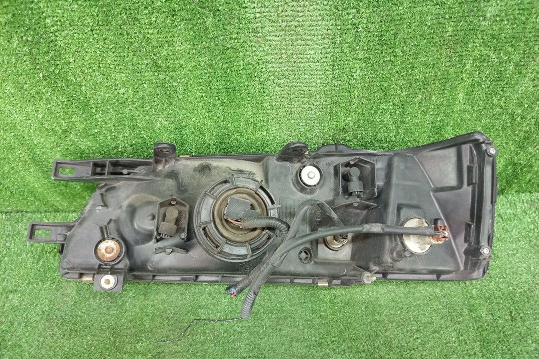 Фара правая передняя NISSAN BLUEBIRD SU14, QU14, ENU14, HU14, HNU14, EU14 2 ракурс