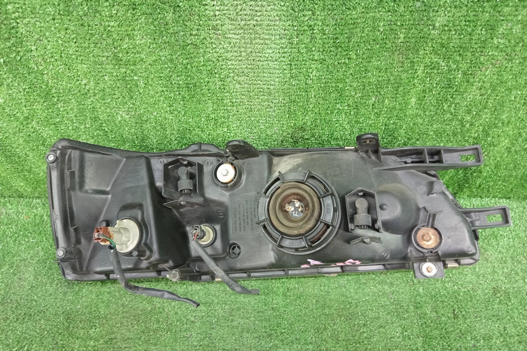 Фара левая передняя NISSAN BLUEBIRD SU14, QU14, ENU14, HU14, HNU14, EU14 3 ракурс