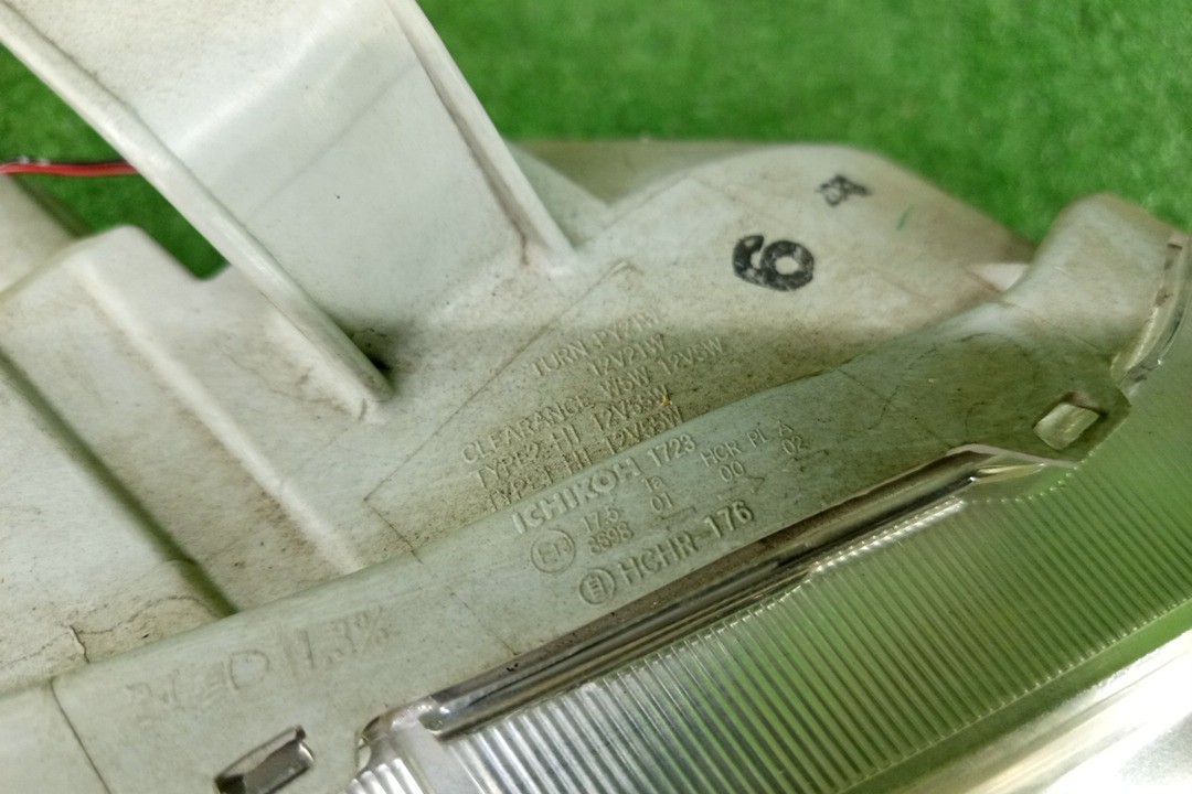 Фара правая передняя NISSAN BLUEBIRD SYLPHY G10, QG10, FG10, TG10, QNG10 4 ракурс