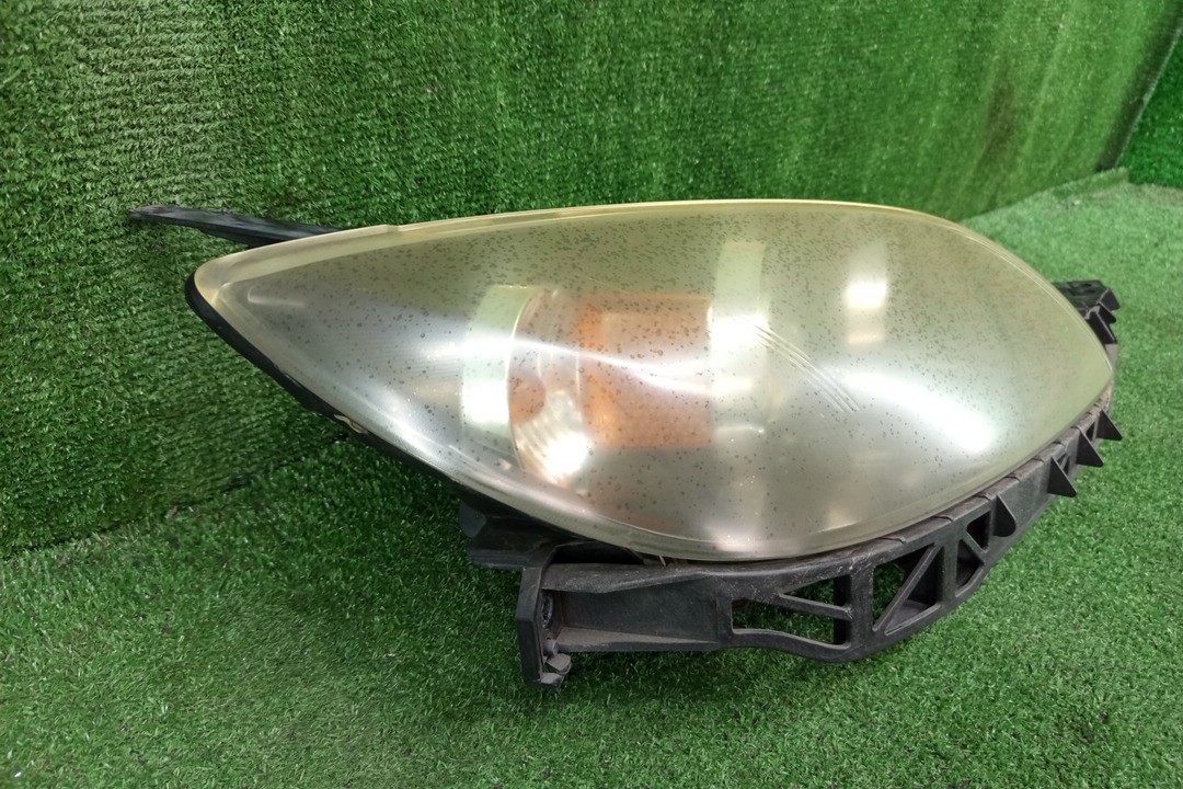Фара правая передняя MAZDA AXELA, MAZDA 3, 3 BK5P, BK3P, BKEP, BK WAGON 2 ракурс