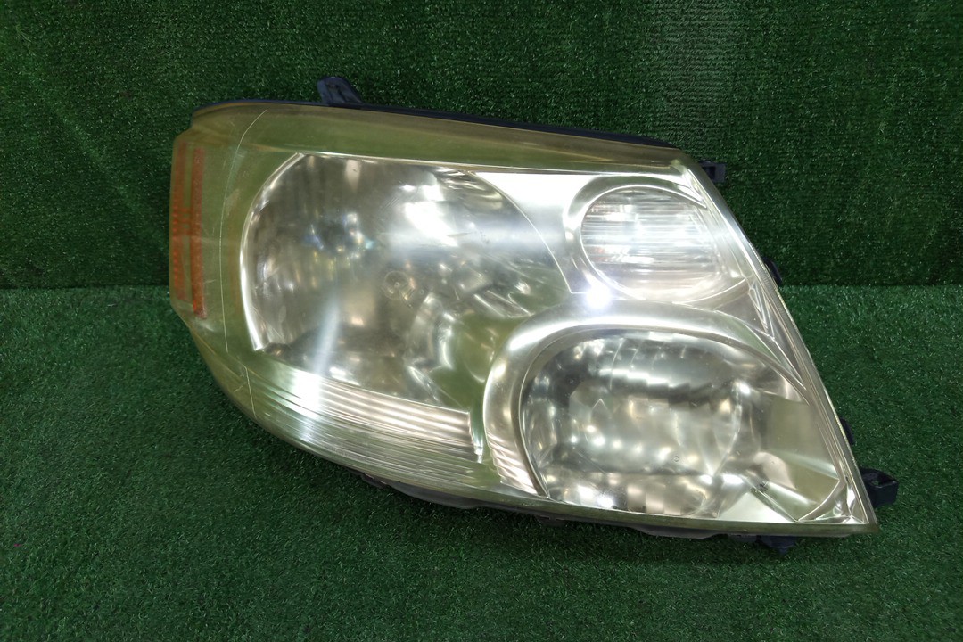 Фара правая передняя TOYOTA ALPHARD MNH15W, MNH10W, ANH15W, ANH10W 1 ракурс