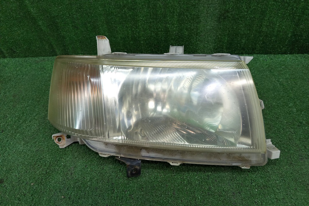 Фара правая передняя TOYOTA PROBOX NCP51V, NCP58G, NCP55V, NCP50V, NCP59G, NLP51 1 ракурс