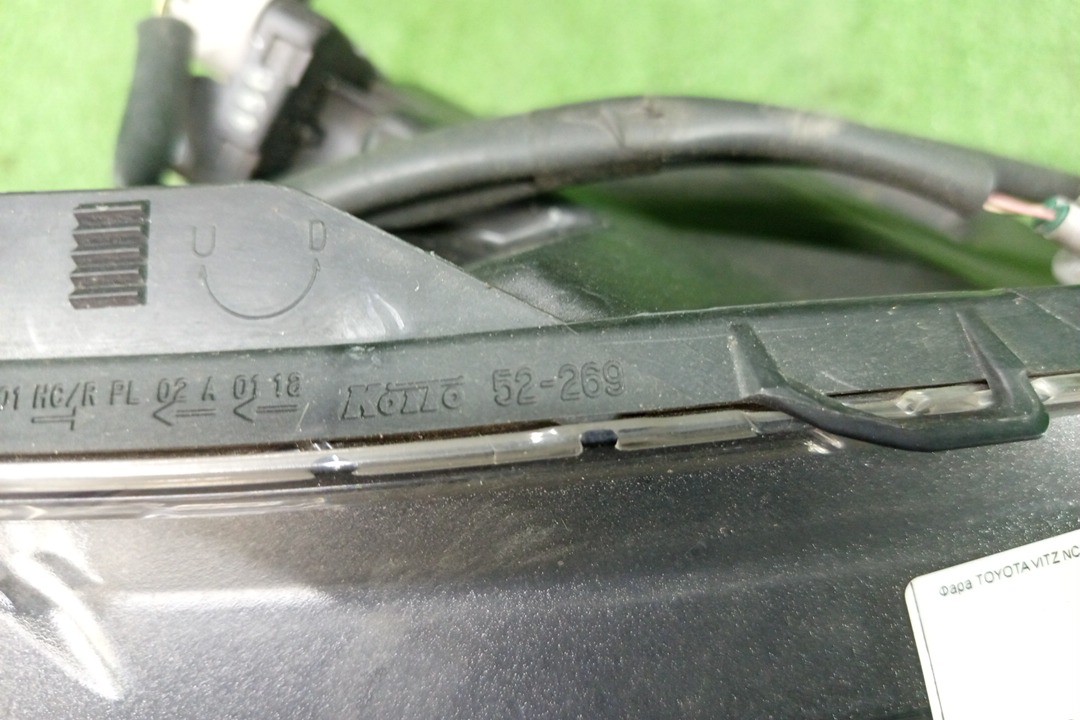 Фара правая передняя TOYOTA VITZ, YARIS KSP130, NSP130, NSP135, NCP131 4 ракурс