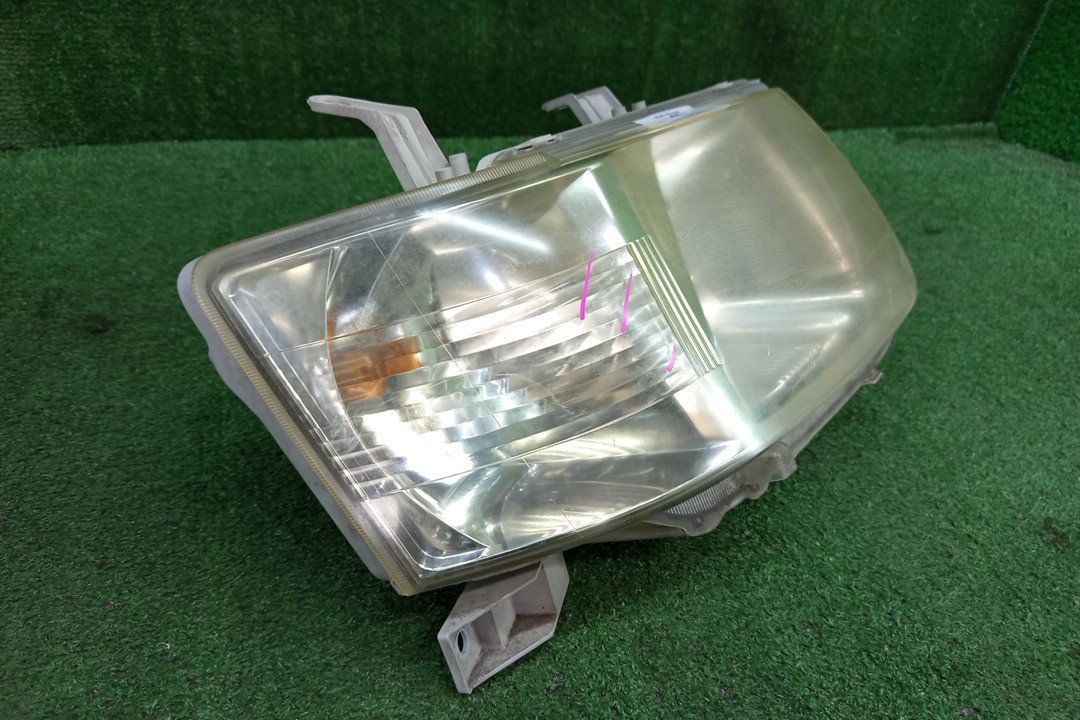 Фара правая передняя TOYOTA SUCCEED NCP51V, NCP58G, NCP55V, NCP50V, NCP59G, NLP51 2 ракурс Фара правая передняя TOYOTA SUCCEED NCP51V, NCP58G, NCP55V, NCP50V, NCP59G, NLP51 2 ракурс