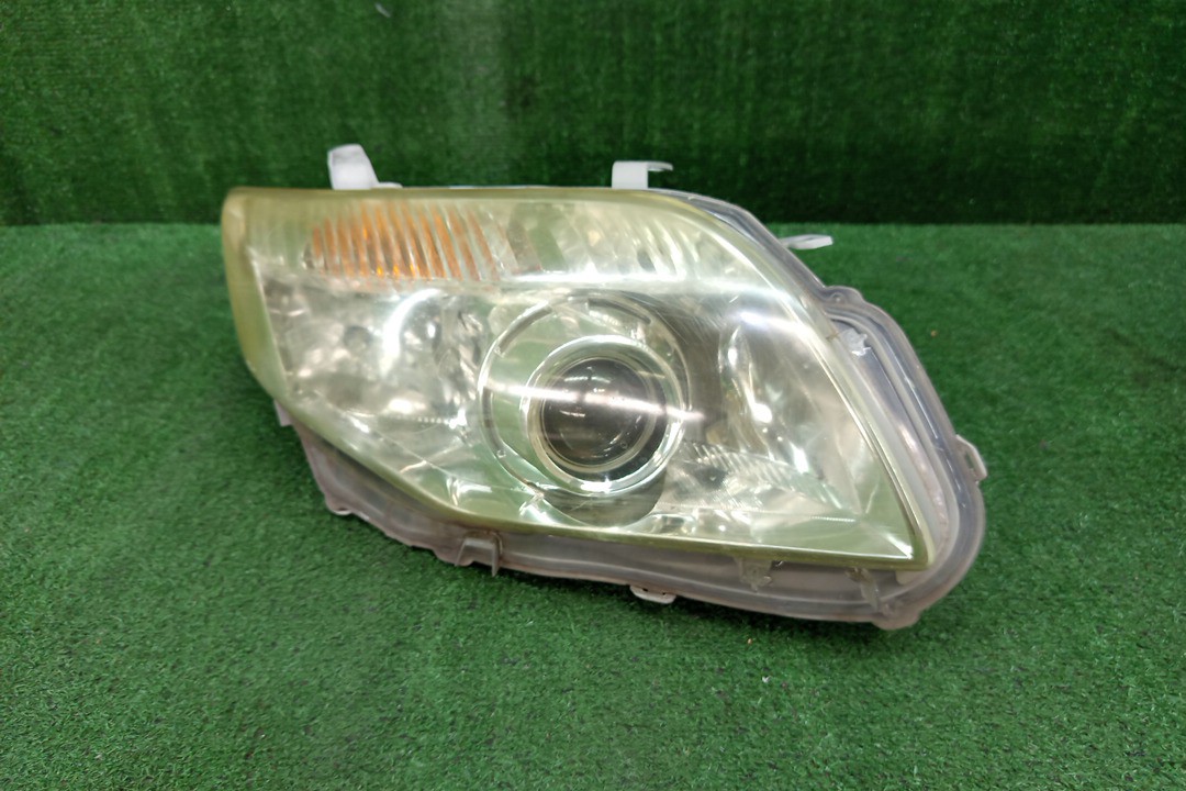 Фара правая передняя TOYOTA AXIO, COROLLA FIELDER, COROLLA  AXIO, FIELDER NZE141, NZE144, ZRE142, ZRE144, ZRE144G, ZRE142G, NZE144G, NZE141G 1 ракурс