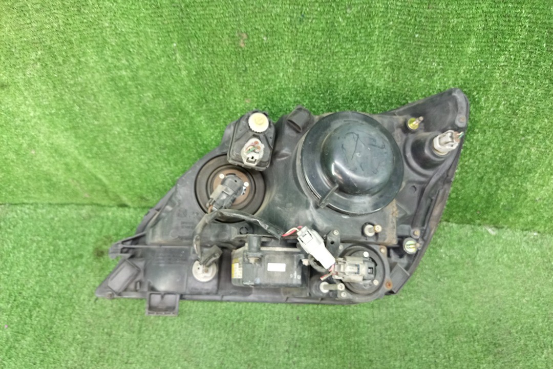 Фара правая передняя TOYOTA HARRIER MCU15W, MCU10W, SXU15W, SXU10W, ACU10W, ACU15W 4 ракурс