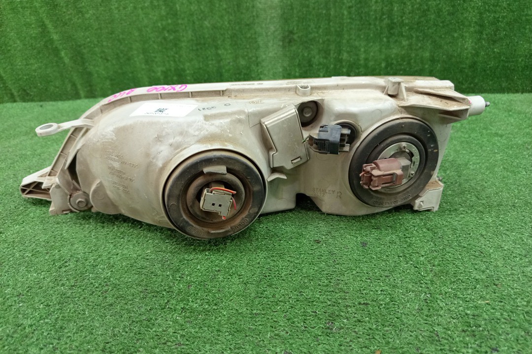 Фара правая передняя TOYOTA CRESTA GX100, JZX100, JZX101, LX100, GX105, JZX105, SX100 2 ракурс