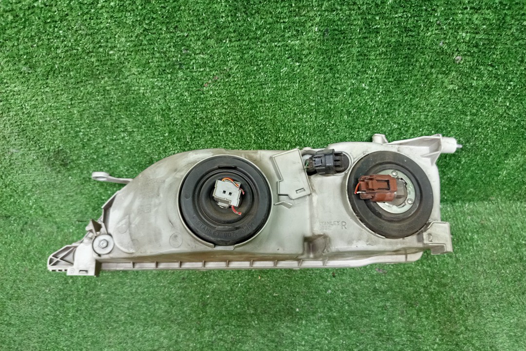 Фара правая передняя TOYOTA CRESTA GX100, JZX100, JZX101, LX100, GX105, JZX105, SX100 2 ракурс
