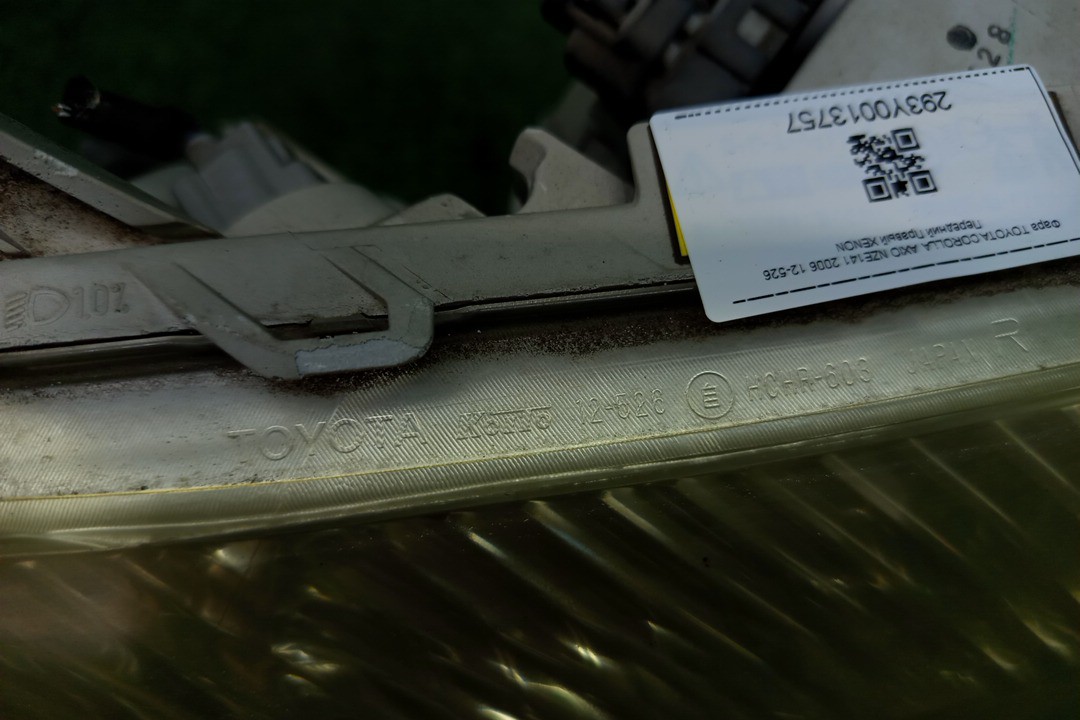 Фара правая передняя TOYOTA AXIO, COROLLA FIELDER, COROLLA  AXIO, FIELDER NZE141, NZE144, ZRE142, ZRE144, ZRE144G, ZRE142G, NZE144G, NZE141G 4 ракурс