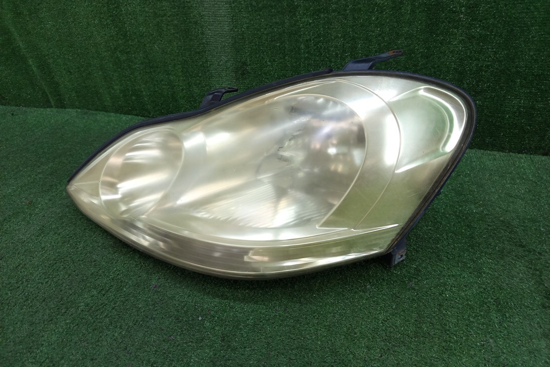 Фара левая передняя TOYOTA IPSUM ACM21W, ACM26W 2 ракурс