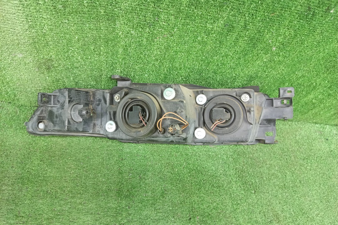 Фара левая передняя MITSUBISHI GALANT, LEGNUM EA1A, EA7A, EC1A, EC7A, EC3A, EC5A, EA3A, EC1W, EC5W, EA1W, EA3W, EA4W, EC3W, EC4W, EC7W, EA7W 2 ракурс