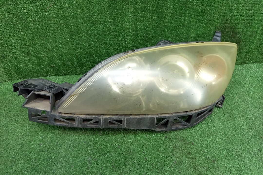 Фара левая передняя MAZDA AXELA, MAZDA3, 3 BK5P, BK3P, BKEP, BK WAGON 1 ракурс Фара левая передняя MAZDA AXELA, MAZDA3, 3 BK5P, BK3P, BKEP, BK WAGON 1 ракурс