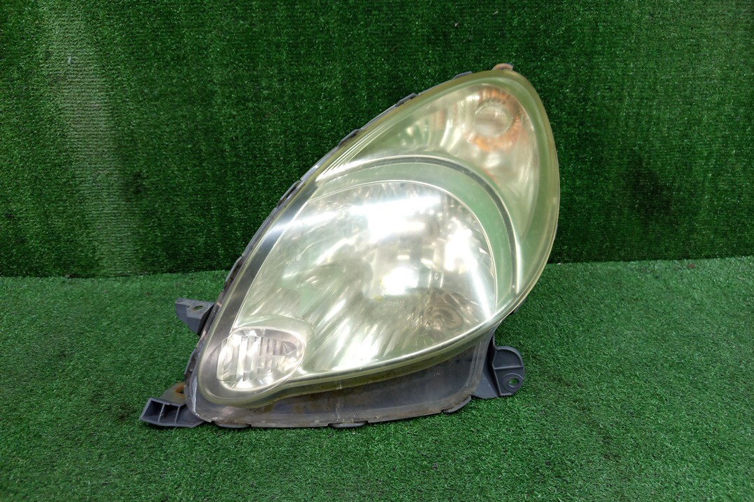 Фара левая передняя TOYOTA FUNCARGO NCP20, NCP21, NCP25 1 ракурс