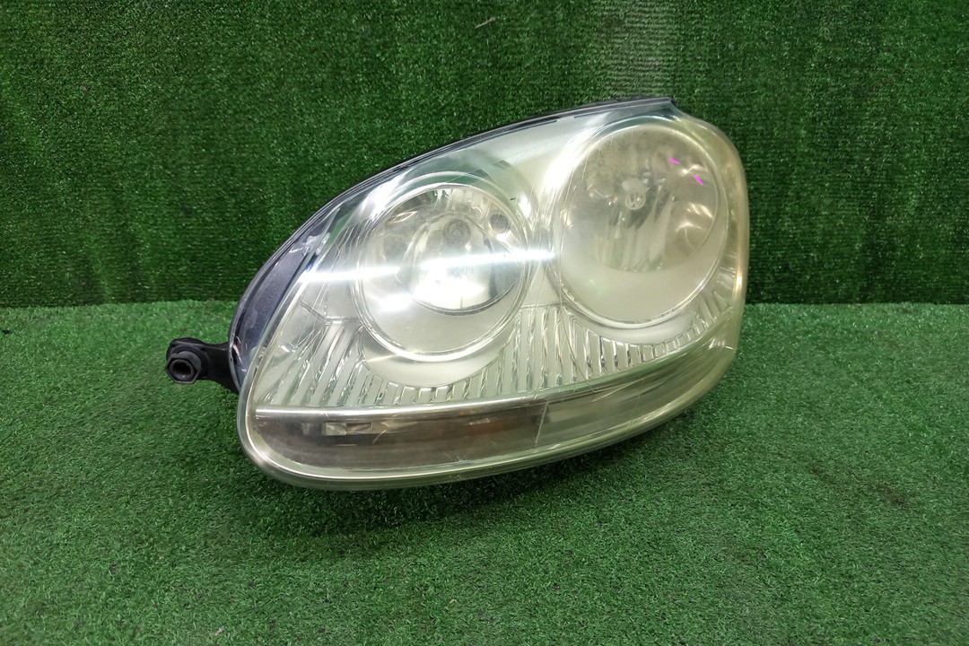 Фара левая передняя VOLKSWAGEN GOLF, JETTA MK5, 1K5, 1K1, A5, 1K2 1 ракурс Фара левая передняя VOLKSWAGEN GOLF, JETTA MK5, 1K5, 1K1, A5, 1K2 1 ракурс