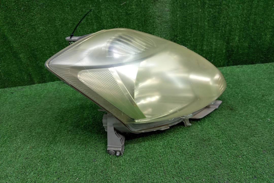 Фара правая передняя TOYOTA PASSO, BOON KGC15, KGC10, QNC10, M301S, M310S, M312S, M300S 2 ракурс