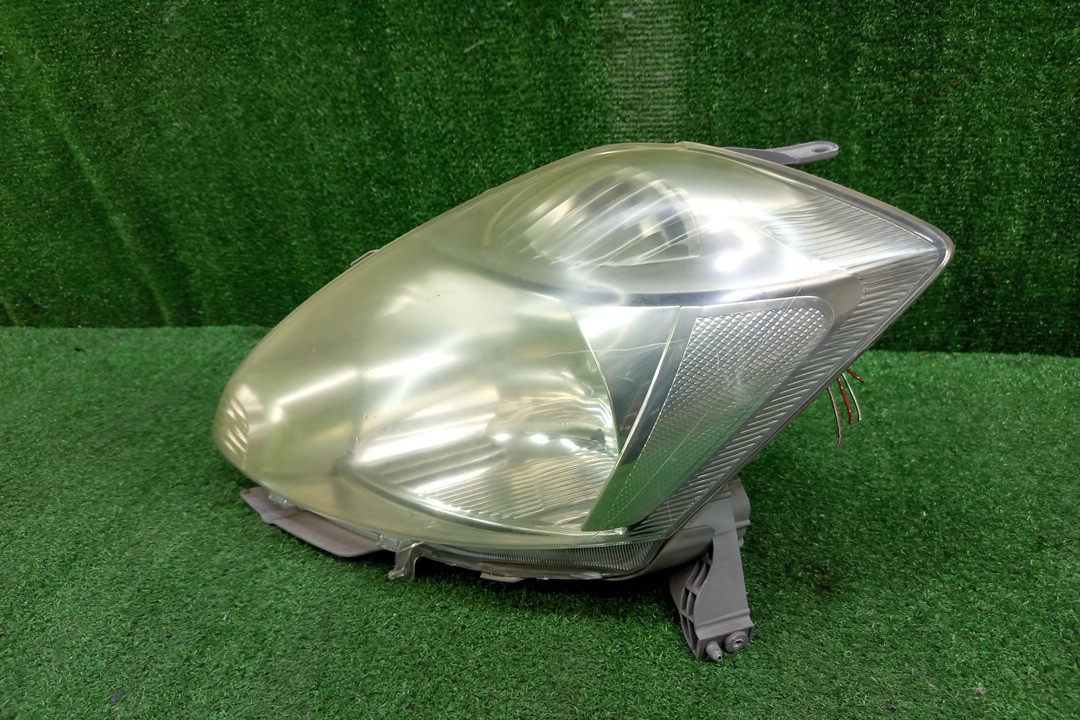 Фара левая передняя TOYOTA PASSO, BOON KGC15, KGC10, QNC10, M301S, M310S, M312S, M300S 2 ракурс