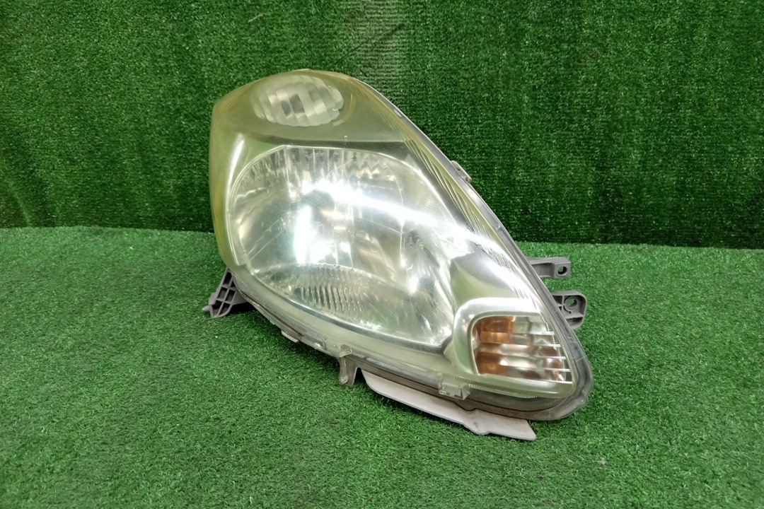 Фара правая передняя TOYOTA PASSO, BOON KGC15, KGC10, QNC10, M301S, M310S, M312S, M300S 1 ракурс
