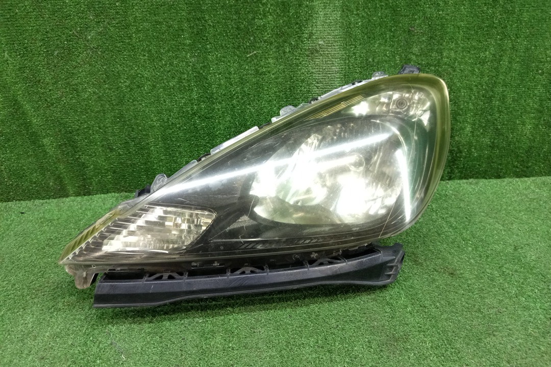 Фара левая передняя HONDA FIT GE6, GE7, GE8, GE9 1 ракурс