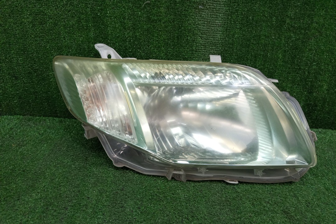 Фара правая передняя TOYOTA AXIO, COROLLA FIELDER, COROLLA  AXIO, FIELDER NZE141, NZE144, ZRE142, ZRE144, ZRE144G, ZRE142G, NZE144G, NZE141G 1 ракурс