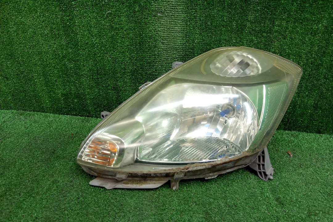 Фара левая передняя TOYOTA PASSO, BOON KGC15, KGC10, QNC10, M301S, M310S, M312S, M300S 1 ракурс