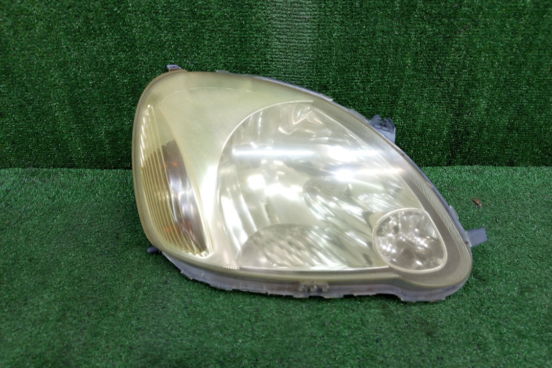 Фара правая передняя TOYOTA VITZ, YARIS SCP10, NCP10, SCP13, NCP15, NCP11, NCP13 1 ракурс