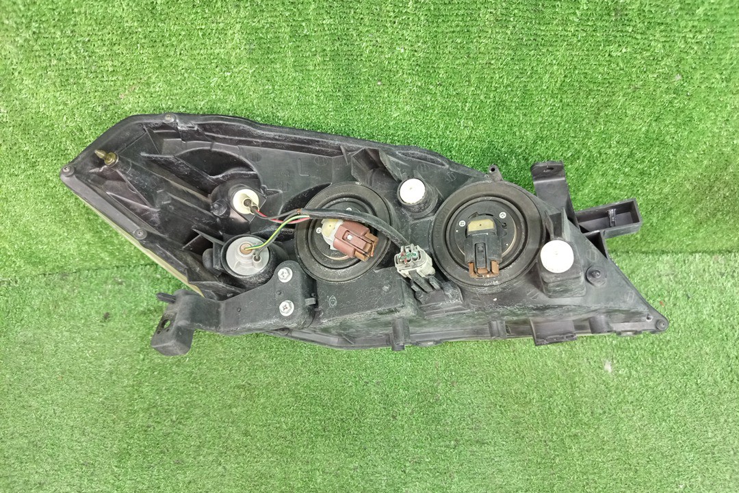 Фара левая передняя NISSAN PRIMERA P12, QP12, TNP12, TP12, HP12, RP12, WTNP12, WTP12, WHP12, WRP12 , QG18DE, QR20DE, SR20VE, QR25DD 2 ракурс
