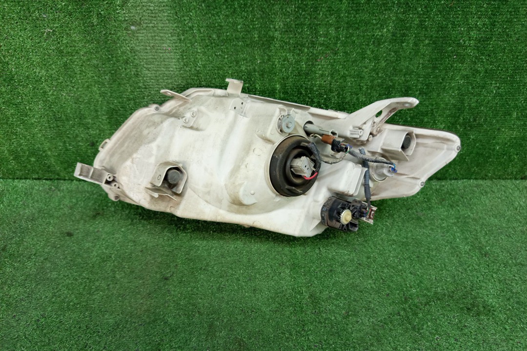 Фара правая передняя TOYOTA AXIO, COROLLA FIELDER, COROLLA  AXIO, FIELDER NZE141, NZE144, ZRE142, ZRE144, ZRE144G, ZRE142G, NZE144G, NZE141G 3 ракурс