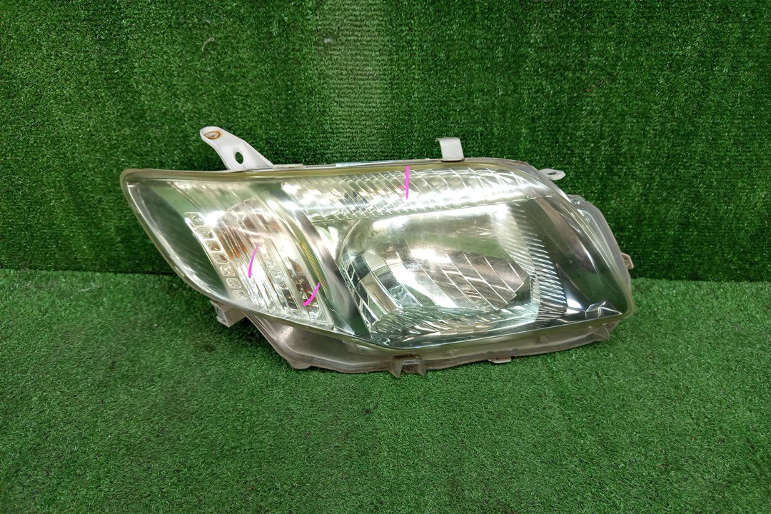 Фара правая передняя TOYOTA AXIO, COROLLA FIELDER, COROLLA  AXIO, FIELDER NZE141, NZE144, ZRE142, ZRE144, ZRE144G, ZRE142G, NZE144G, NZE141G 1 ракурс