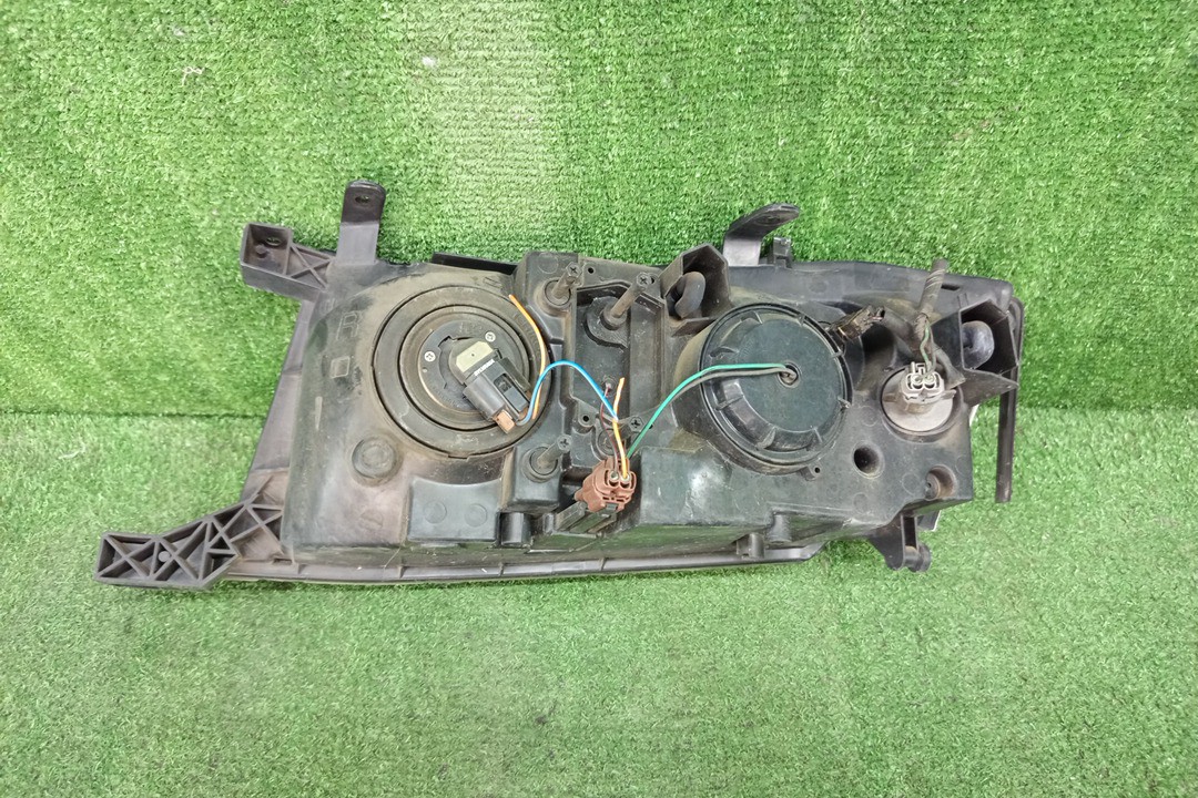 Фара правая передняя NISSAN CEDRIC, GLORIA MY34, ENY34, HY34 3 ракурс