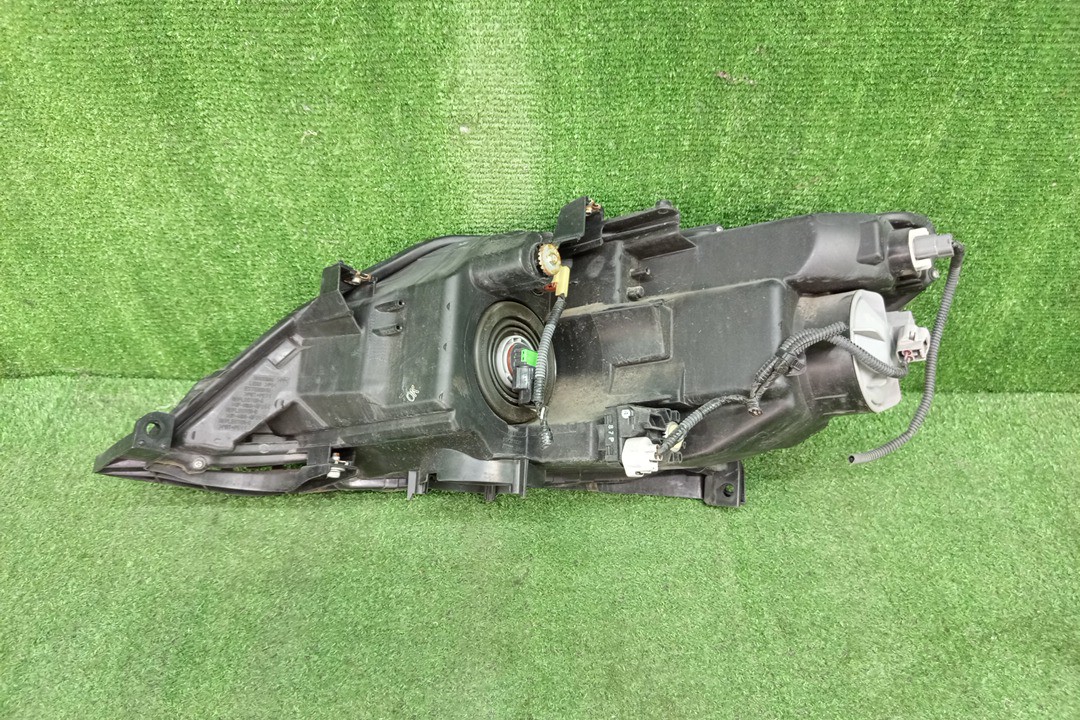 Фара правая передняя HONDA AIRWAVE GJ1, GJ2 3 ракурс